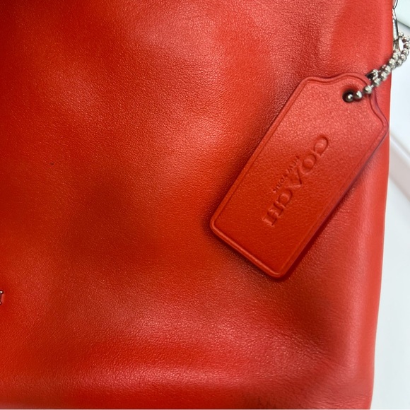 COACH Vintage Crossbody Bag - Picture 3 of 9